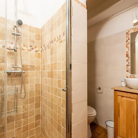 Villa Spacious With Garden Near Grasse *